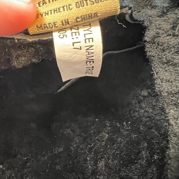 R.J.'s Fuzzies Black Suede Trixie Boots Size Women's 7 - Picture 5 of 9